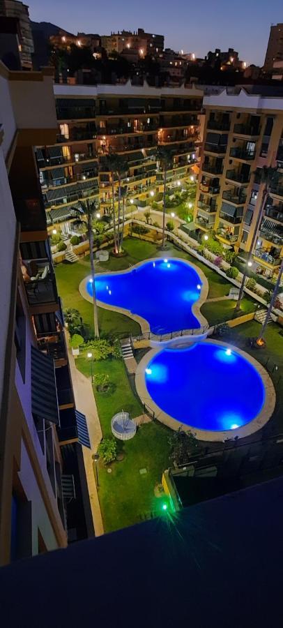 Impresionante Primera Linea De Playa, Bajondillo Beach Торемолинос Екстериор снимка